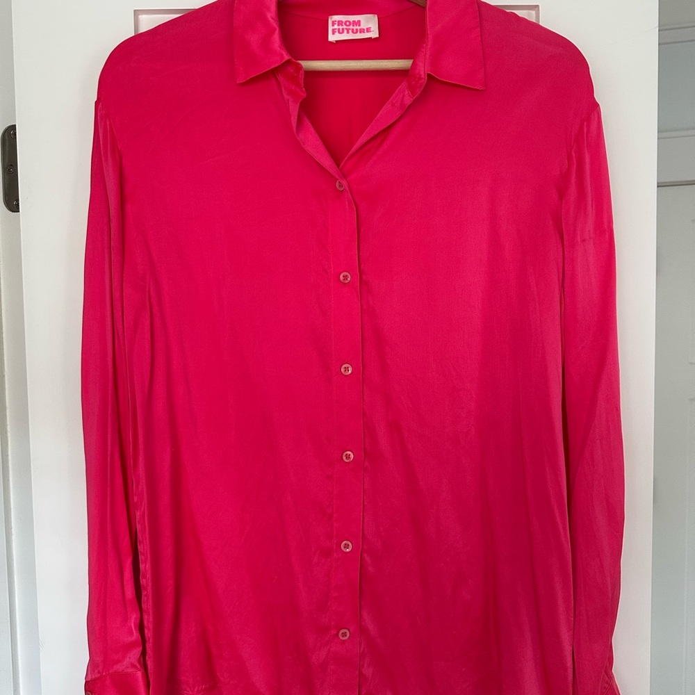 From Future 100% Silk Pink Button-Up Shirt